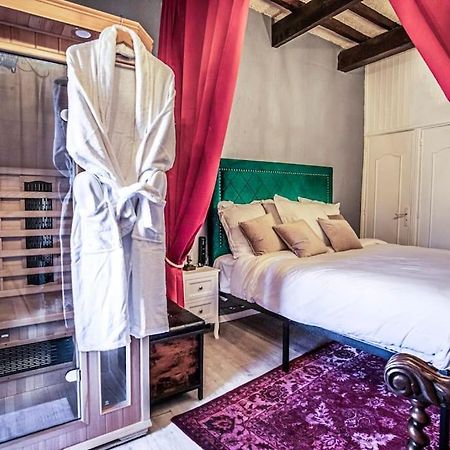 Le Moliere - Enigme Et Sauna Lägenhet Pézenas Exteriör bild