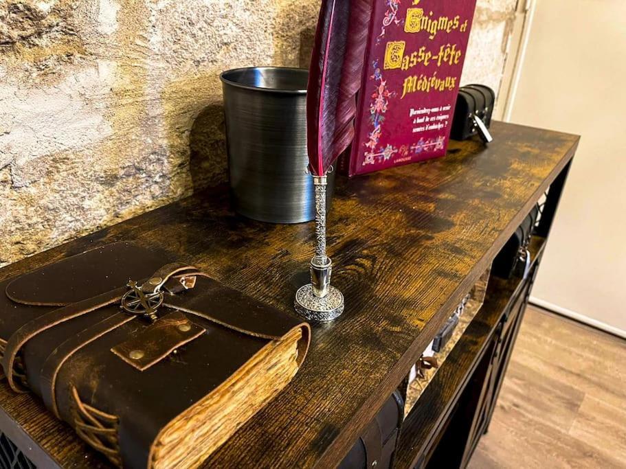 Le Moliere - Enigme Et Sauna Lägenhet Pézenas Exteriör bild