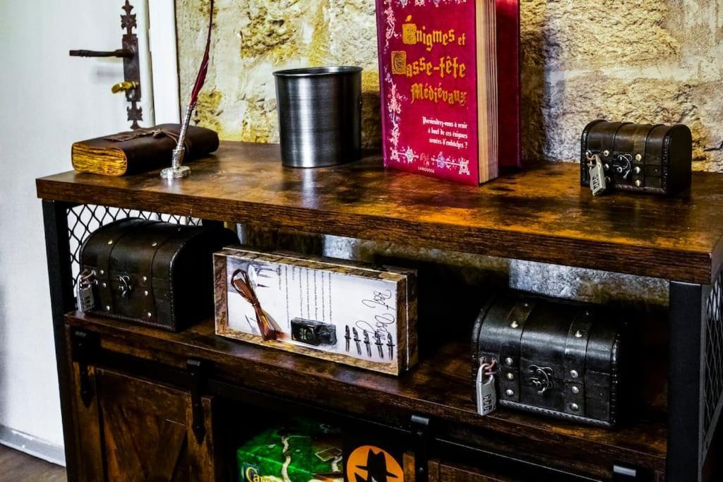 Le Moliere - Enigme Et Sauna Lägenhet Pézenas Exteriör bild